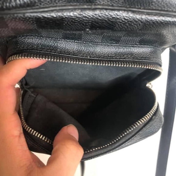 Louis Vuitton graphite Amazon bag - Picture 2 of 10